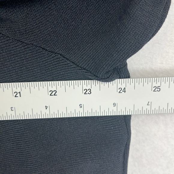 Lane Bryant Knit Top Blouse Sz 18-20 Black Pullover V-Neck Crossover Nice! - Picture 10 of 11